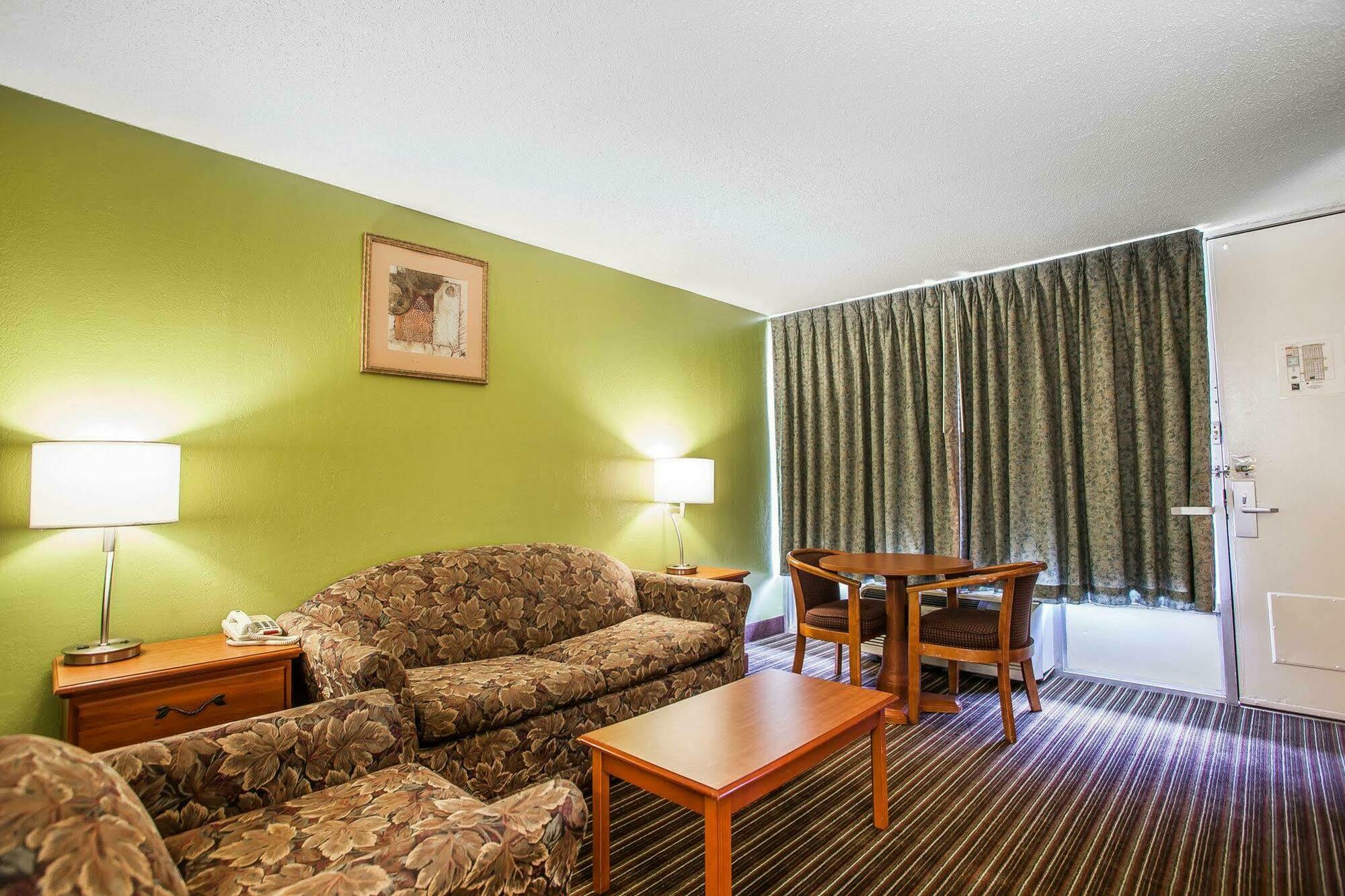 Quality Inn Franklin Exterior photo